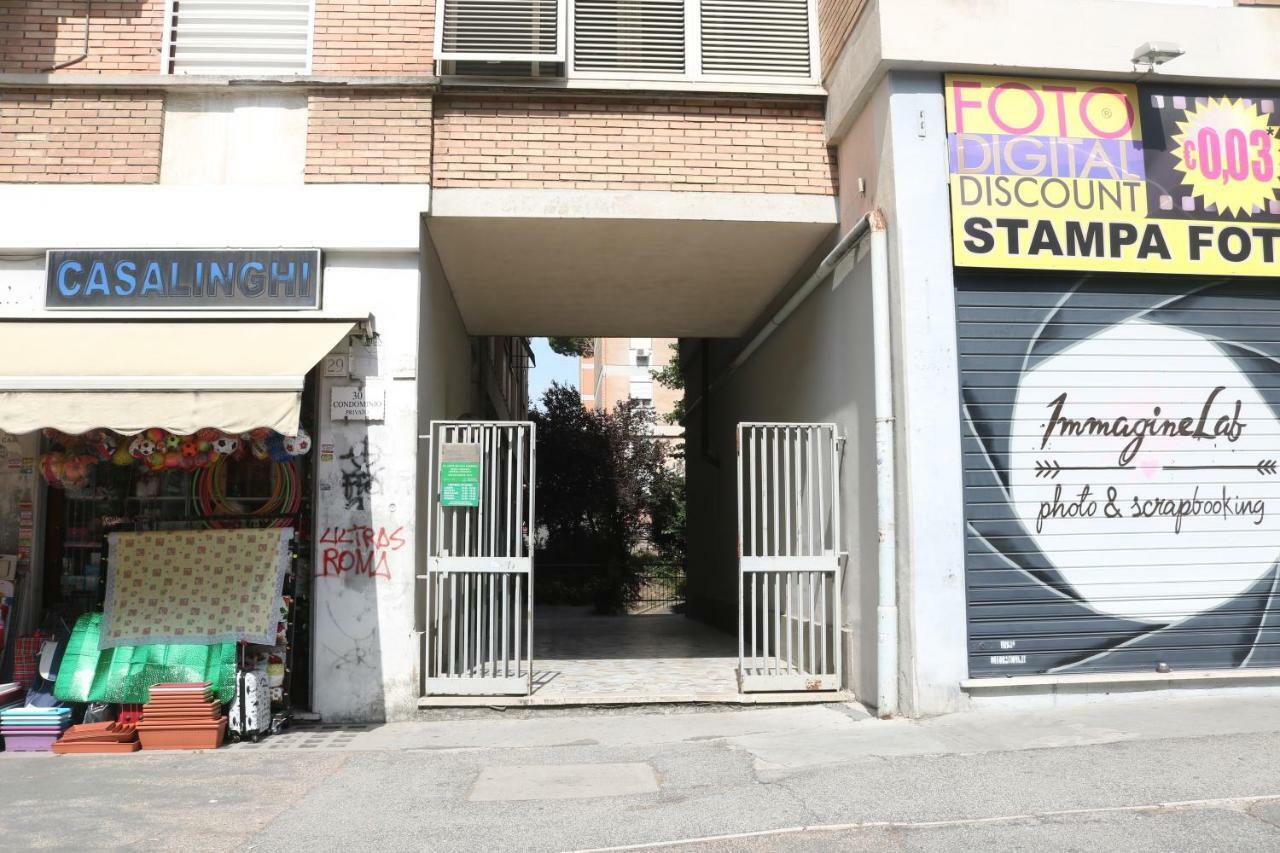 Affittacamere Vimercati 30 - Rome — Foto 1